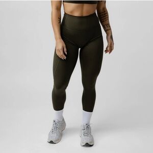 Gym Reaper Army green workout leggings size M ankle length